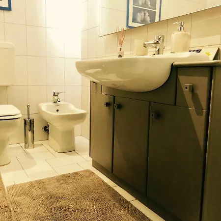Murazzi House Apartment Turin